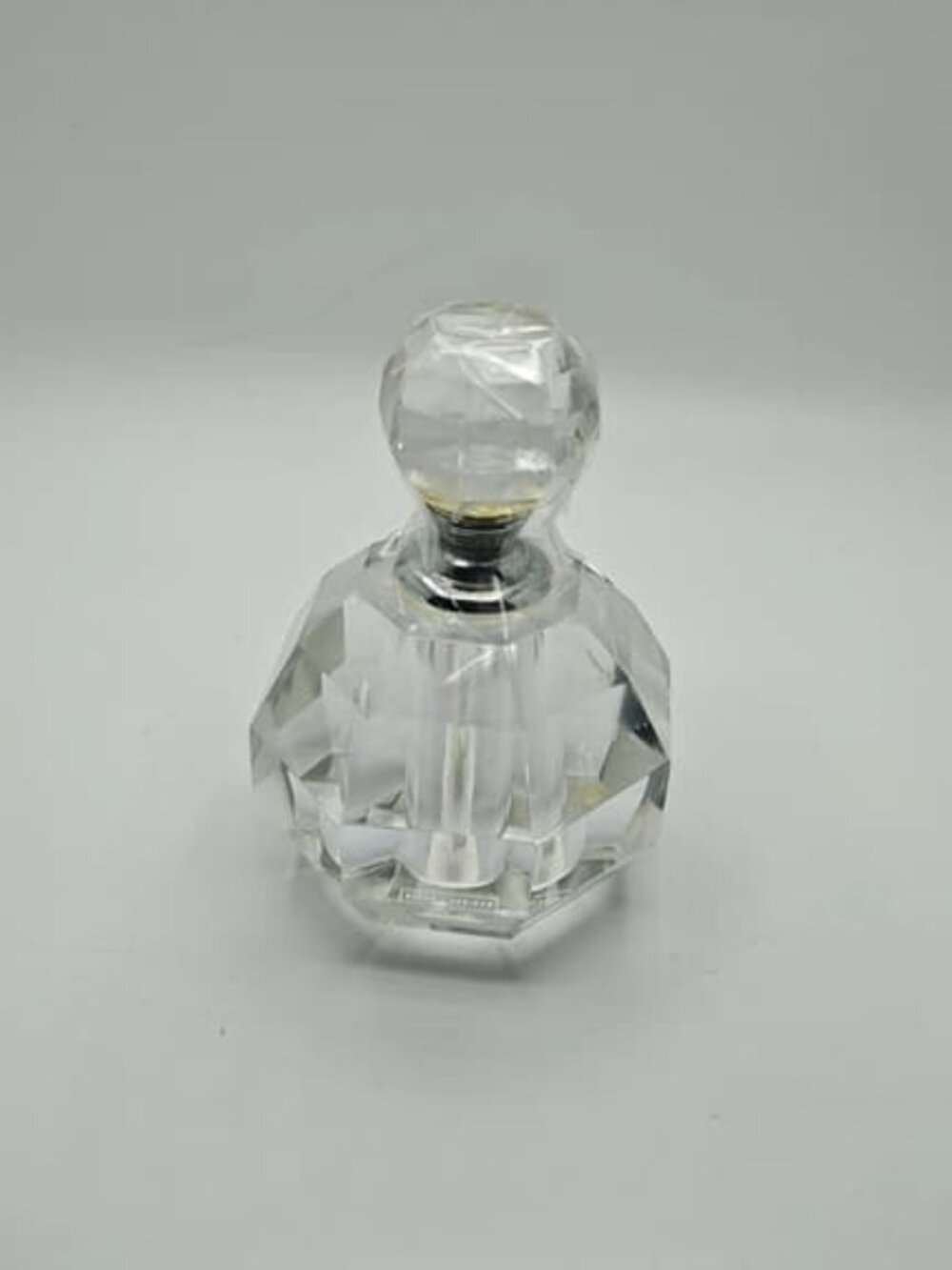 Vintage SIMON DESIGNS Crystal Perfume Bottle - 4” refillable heavy elegant